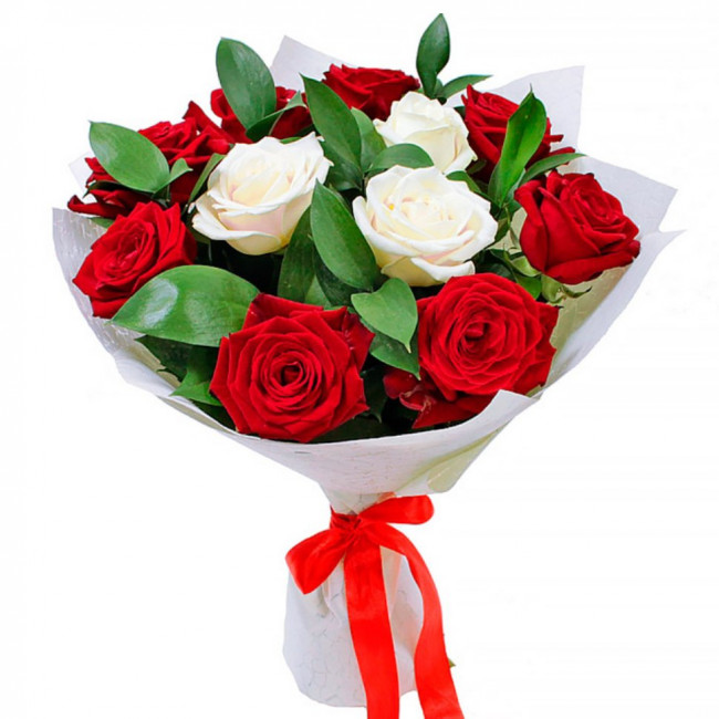 Букет цветов "Красно-белый дуэт" Букет цветов "Красно-белый дуэт"